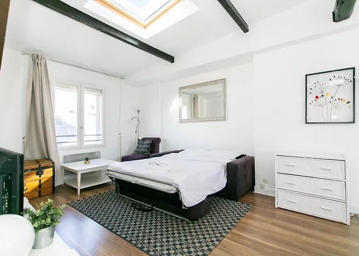 شقة Upper Marais & Pompidou - 1br - Cityapartmentstay